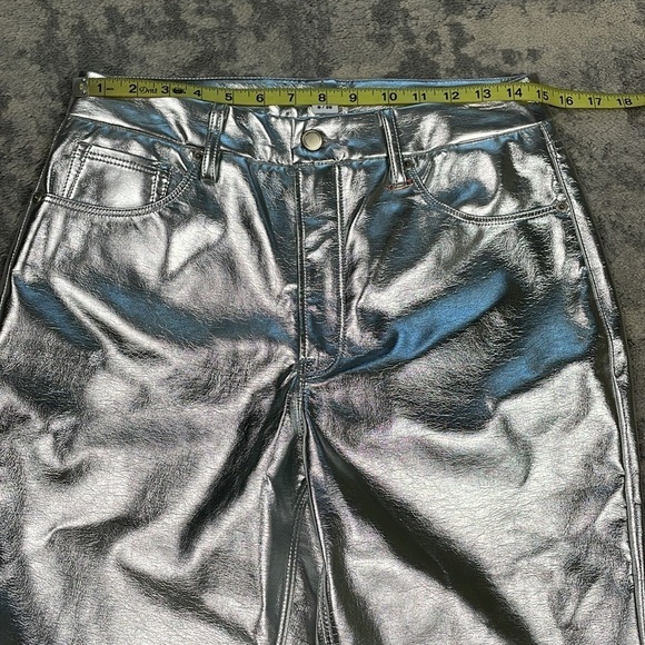 Good American Faux Leather Good Icon Straight Pants Silver Metallic Disco 8 29 - Picture 7 of 14